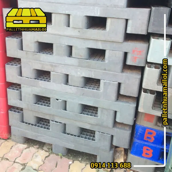 Pallet nhựa PL 38