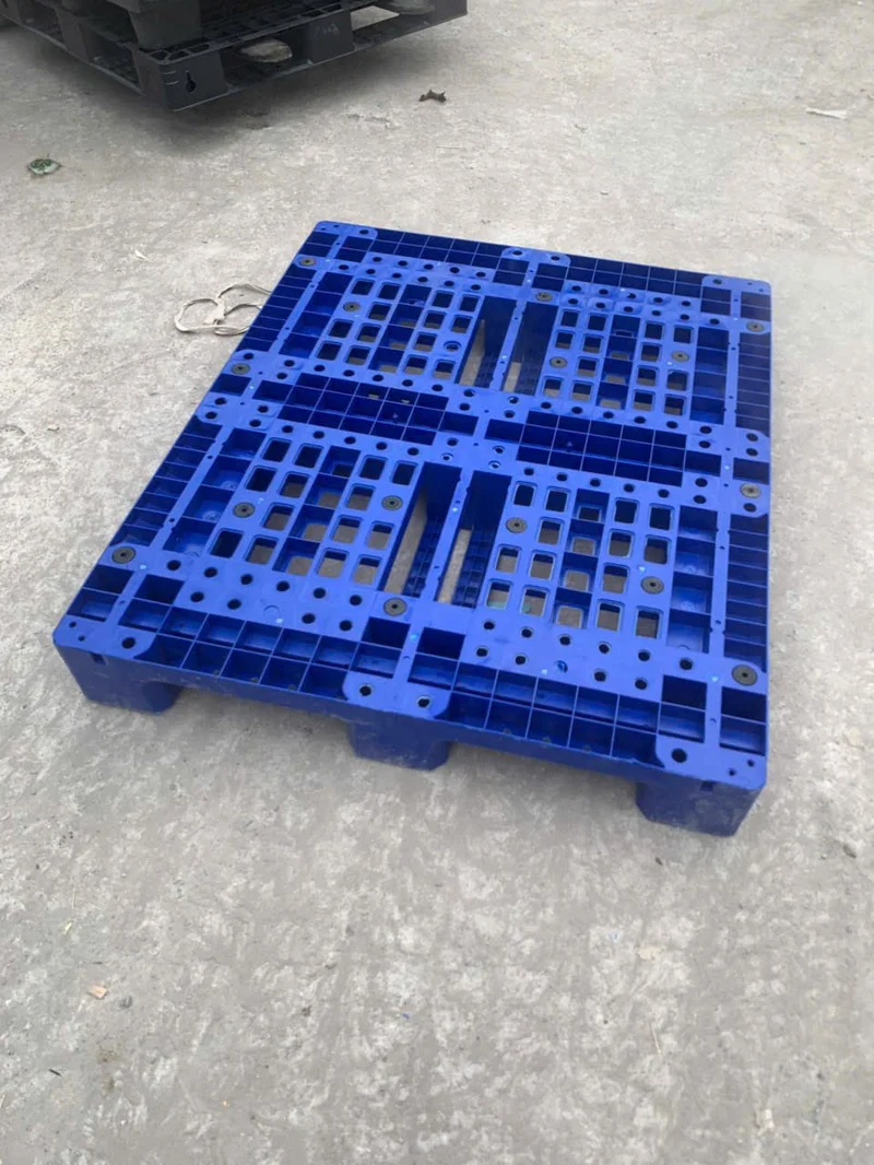 Kinh Nghiệm Mua Pallet Nhựa Cũ — Chọn Đúng, Tiết Kiệm 50% 2 Kinh Nghiệm Mua Pallet Nhựa Cũ — Chọn Đúng, Tiết Kiệm 50%