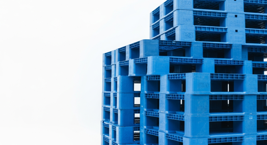 Pallet Nhựa Xuất Khẩu — Đạt Chuẩn ISPM-15 Cho Doanh Nghiệp 1 Pallet Nhựa Xuất Khẩu — Đạt Chuẩn ISPM-15