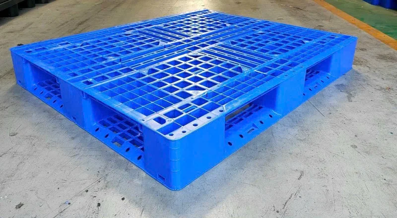 So Sánh Pallet 1 Mặt vs 2 Mặt — Chọn Loại Nào Phù Hợp Nhất? 6 Các Yếu Tố Cần Cân Nhắc Khi Lựa Chọn Pallet